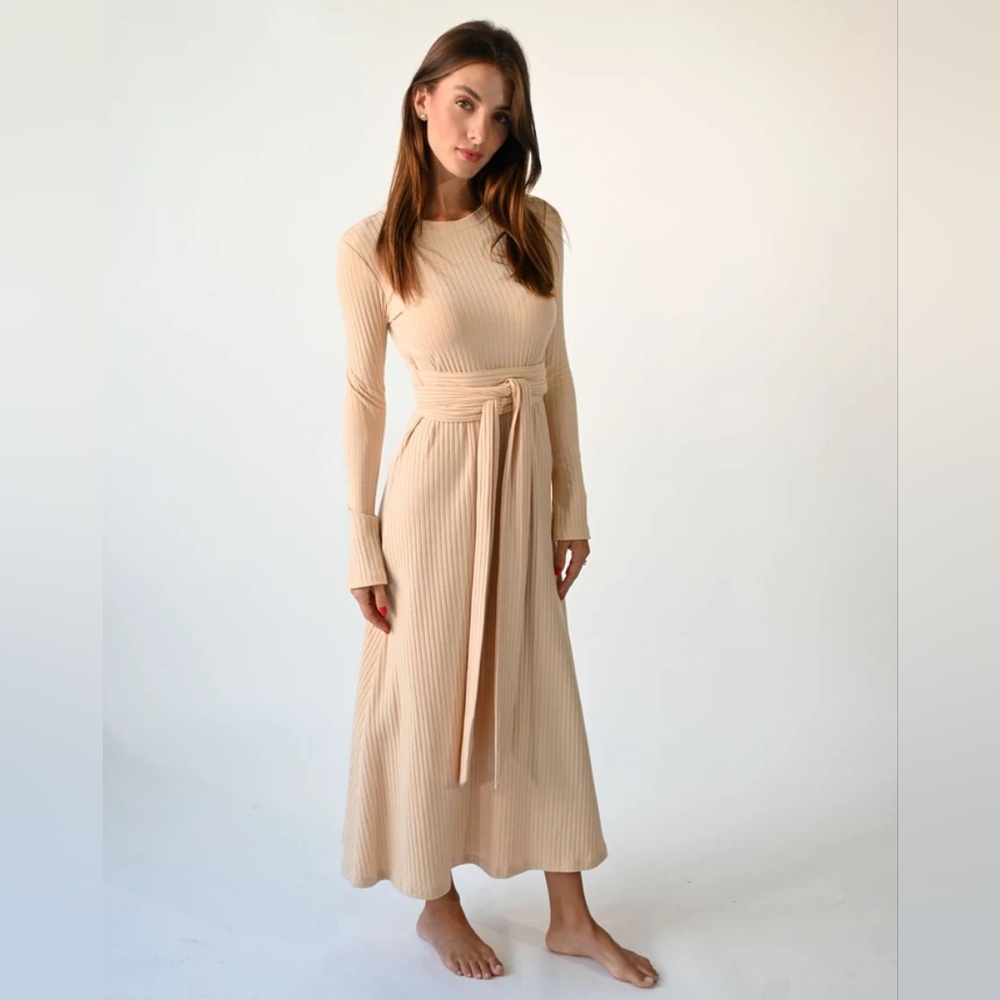 New By Tess Ribbed Maxi Dress